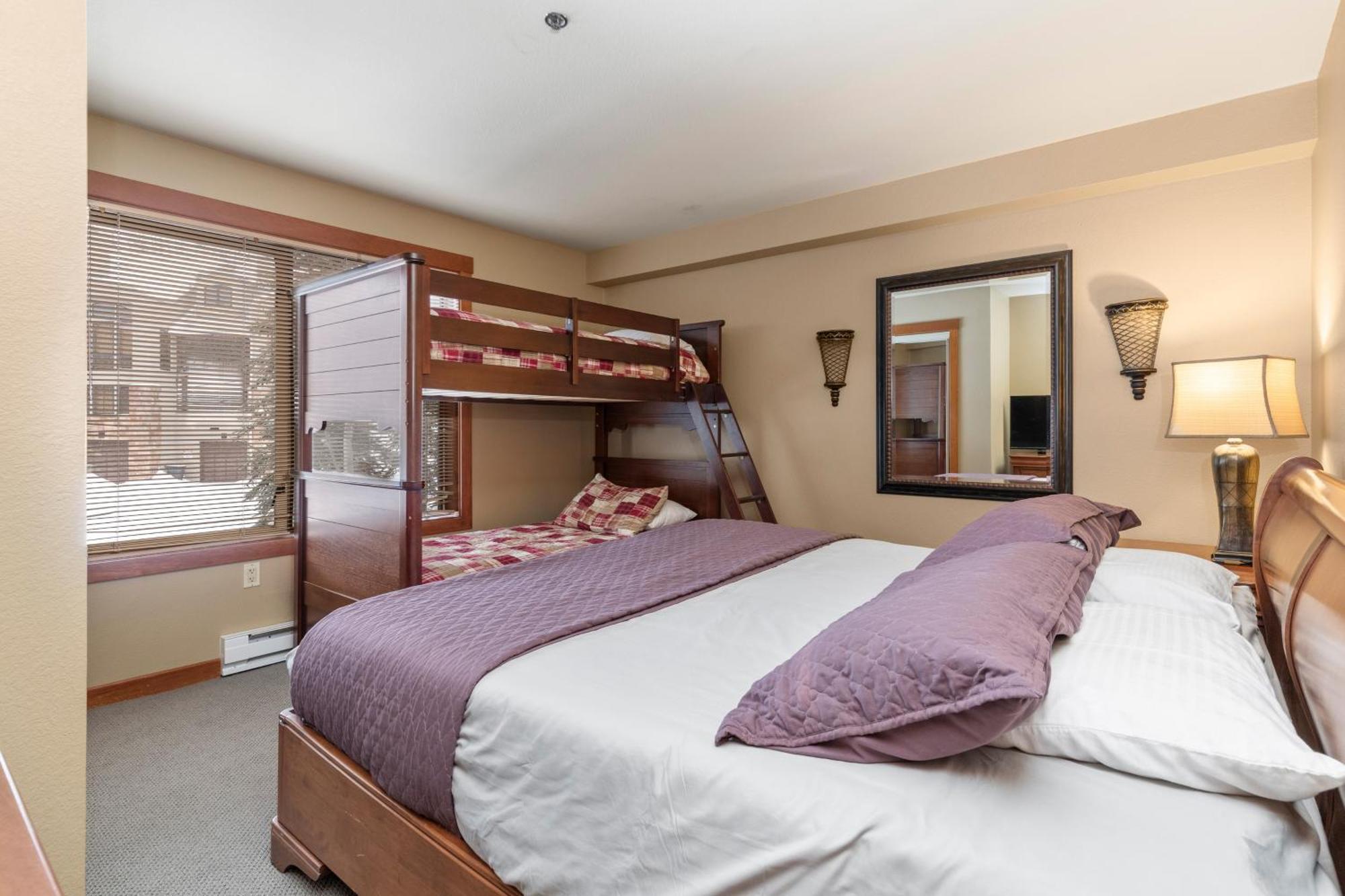Powderhorn Lodge 210: Blazing Star Suite Solitude Exterior photo